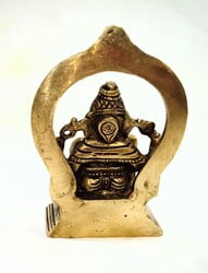 Vinayagar Brass Statue with Prabavali - 13 cm x 8 cm Vinayagar Brass Statue with Prabavali - 13 cm x 8 cm